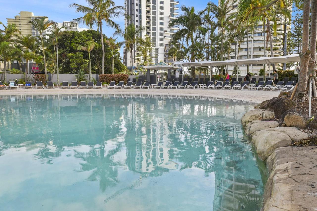 Holiday Holiday Crown Towers Gold Coast Kültér fotó